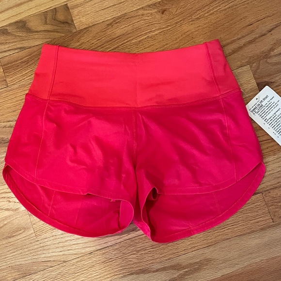 LULULEMON speed up HR 2.5” lined Athletic Shorts size 4 BNWT - Picture 1 of 6